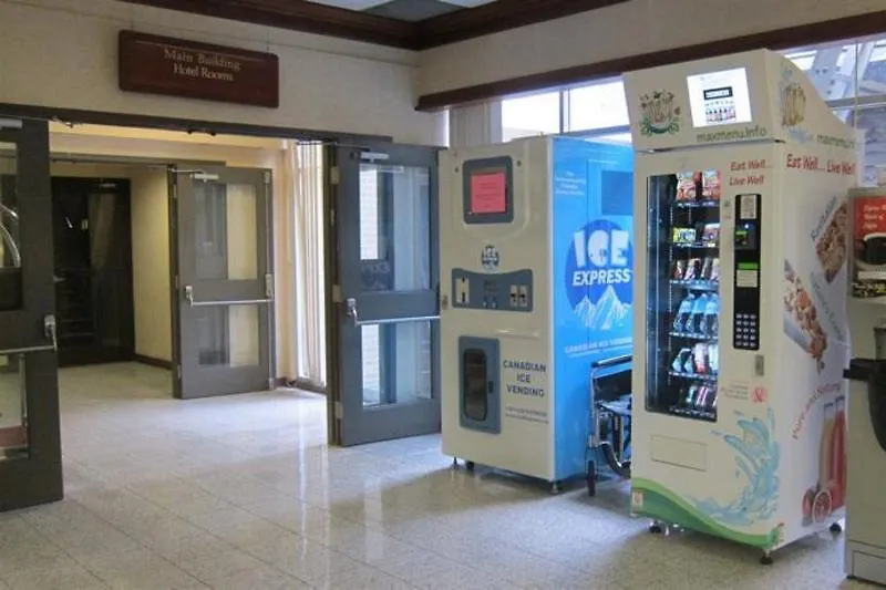 Toronto Plaza Airport Hotel